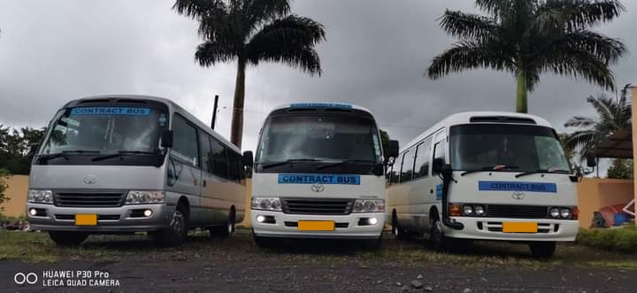 Coaster 30 places BSR Car Rental - Transfert contract bus (3)